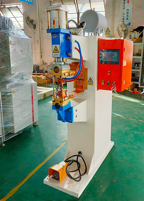 自行車止栓自動點焊機(jī)